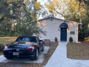 Home Outside View 300x225